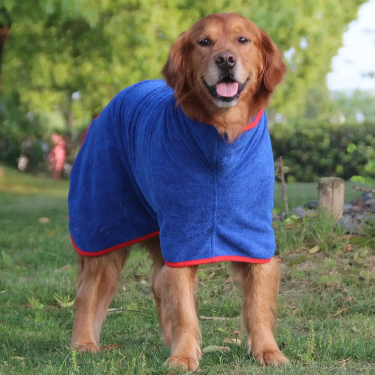 Pet Bath Robe - Quick-Drying Grooming Cloak with Hook & Loop Fastener, Soft and Comfortable Towel for Dogs and Cats, Ideal Grooming Accessory and Valentine's Day Gift